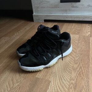 Jordan 11 Low